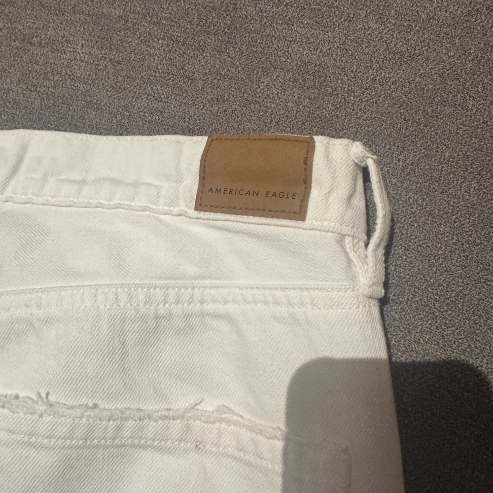 American Eagle white Denim Jeans - Picture 3 of 4